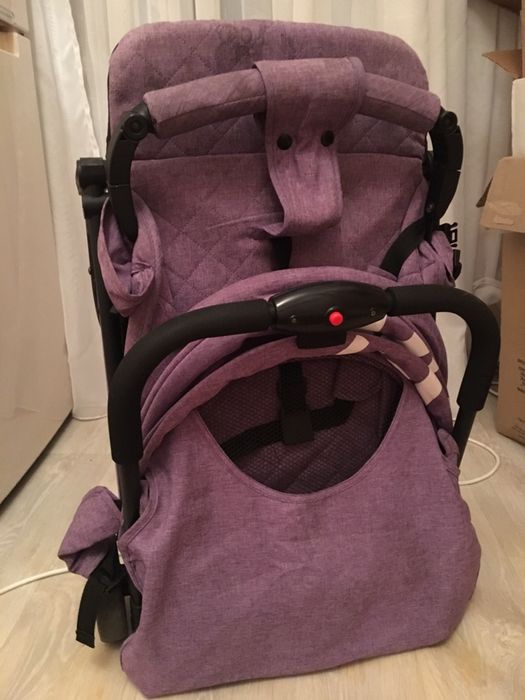 Коляска прогулочная