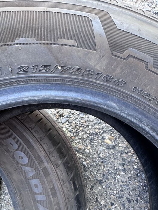215/75R16C Nexen.