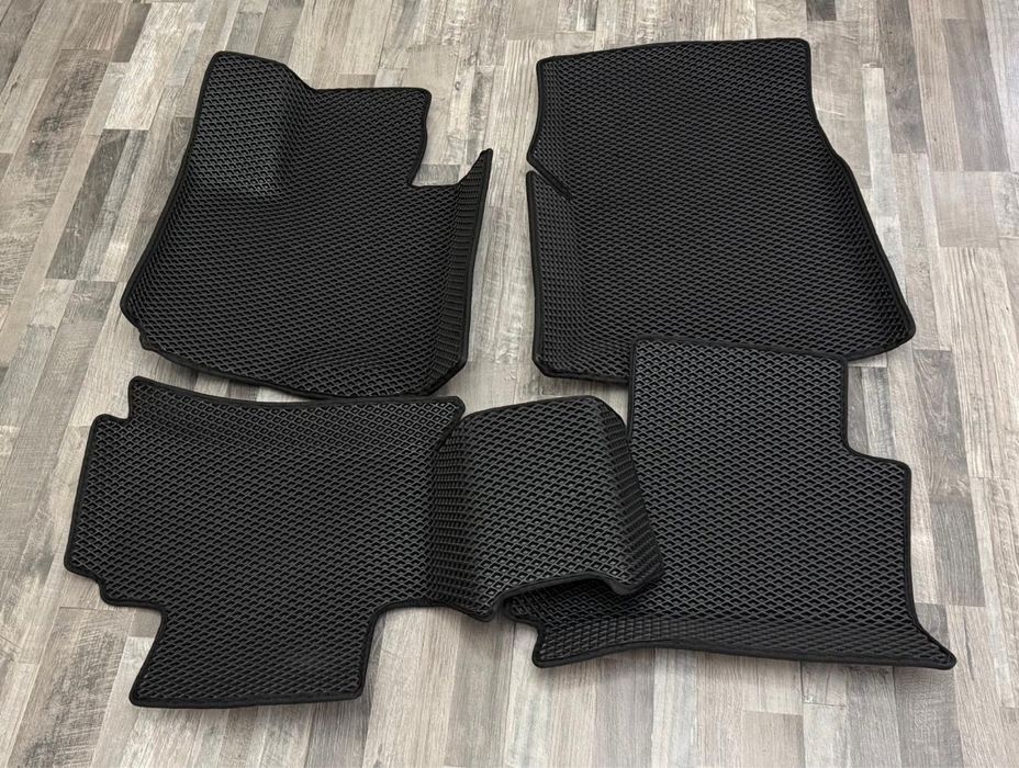 Коврики для авто.