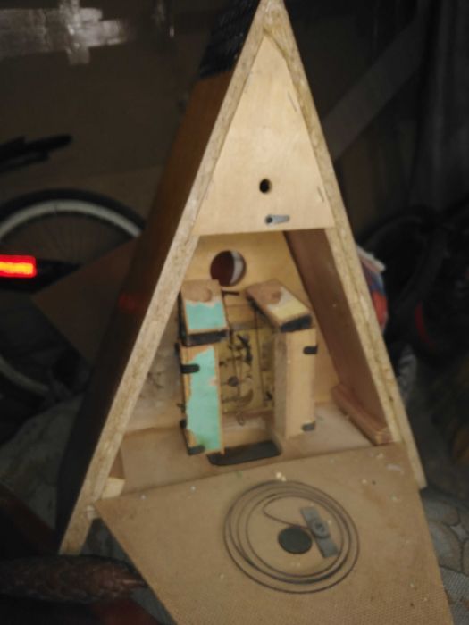 часы советские с кукушкой