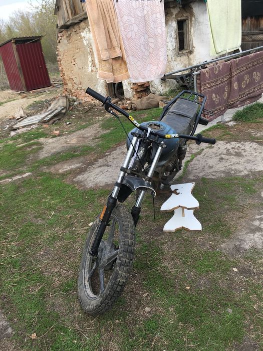 Срочно Продам мотоцикл GSX 150 куб