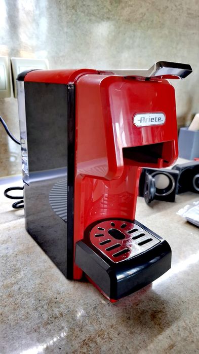 Мултифункционална кафемашина 4в1 за капсули