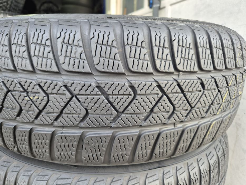 205 60 16 Anvelope de iarnă Pirelli