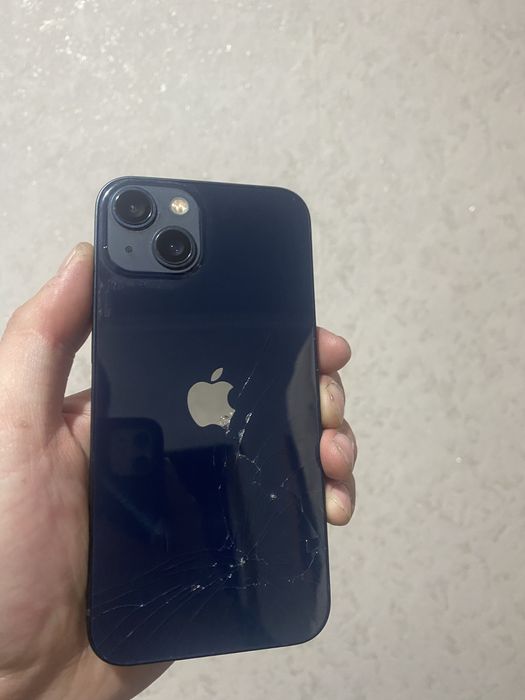 Iphone 13 с хорошием состоением