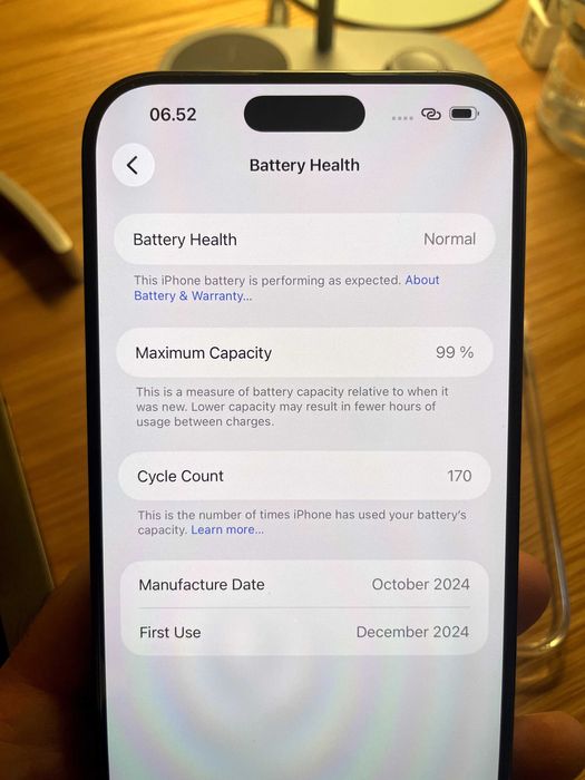 iPhone 16 Pro Max 256 GB - като нов с 99% батерия!
