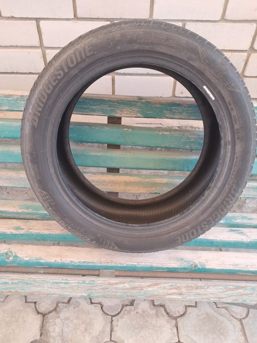Покрышка автомобильная