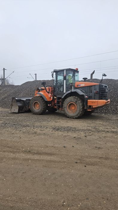 Inchiriez excavator 25 To,6 To,3 To,autobasculante 8x4,vola,trailer