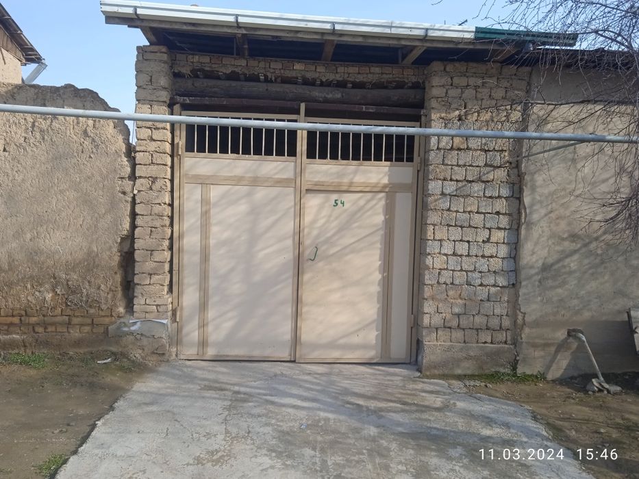 8sotix 5 ta xonali uy 3ta uy tayyor 2ta yangi qurilgan 140.000$ narx