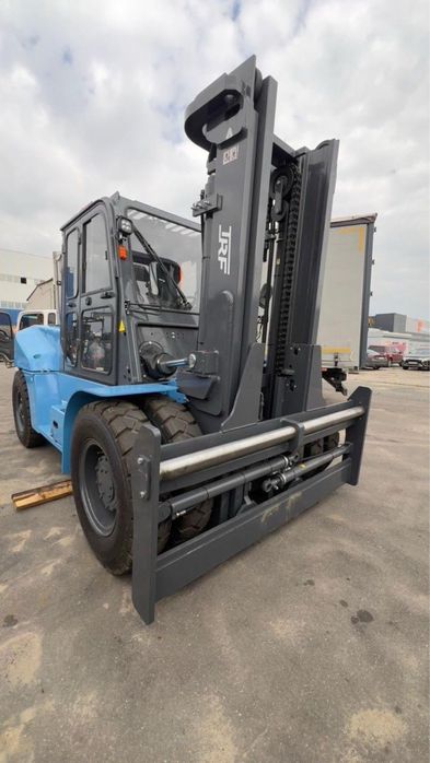 Вилочный погрузчик 10тонн