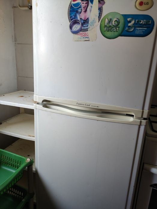 Продам холодильник Бирюса