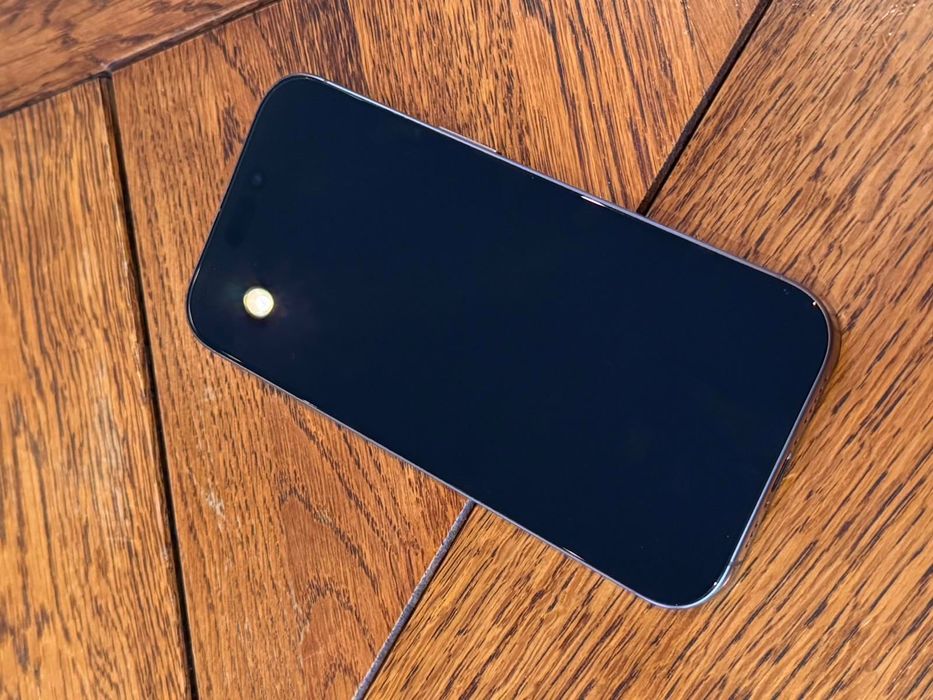 Iphone 16 pro с Гаранция!