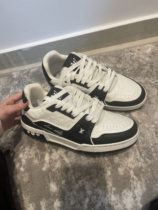 Sneakers barbati adidasi Louis Vuitton noi
