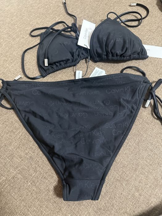 Costum baie  Calvin Klein M