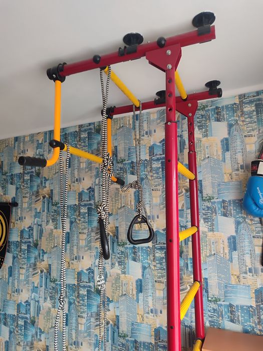 Продам шведскую стенку