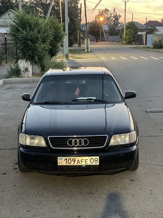 Ауди А6 С4 1997г.в