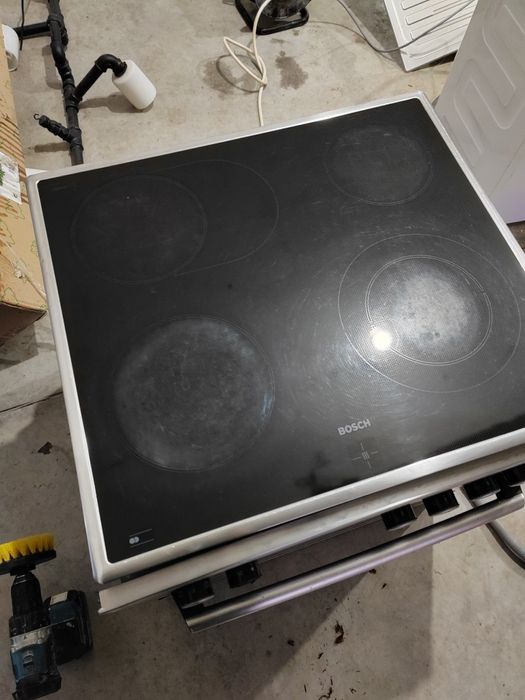 Cuptor si plita inductie bosch