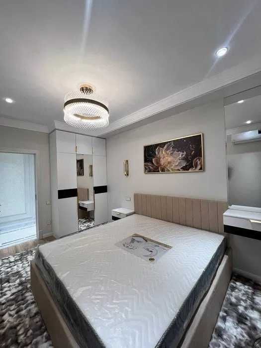 Сдаётся квартира на  Юнусабадском‼️4-квартл Шохсарой 2-комнатная 63м2