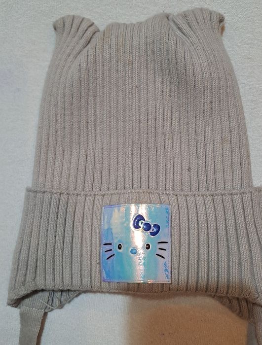 Продам курточку примерно 5 лет