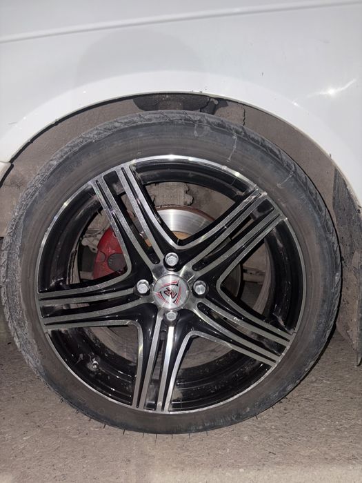 Диски с резиной на ваз