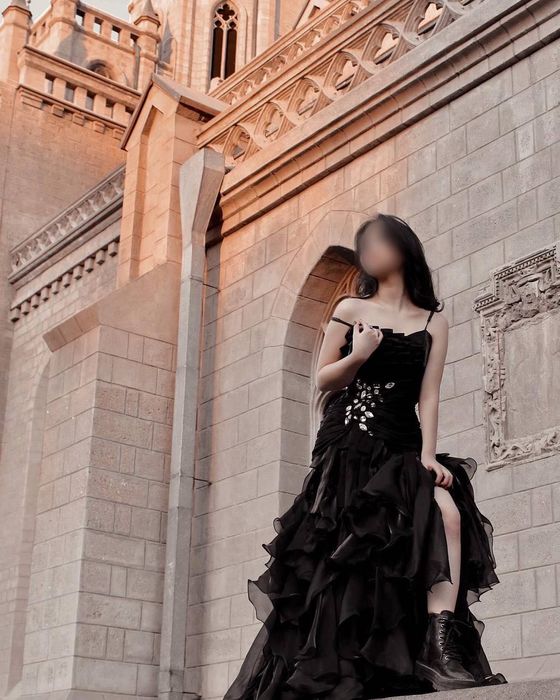 Вечерние платья на выпускной/свадьбу