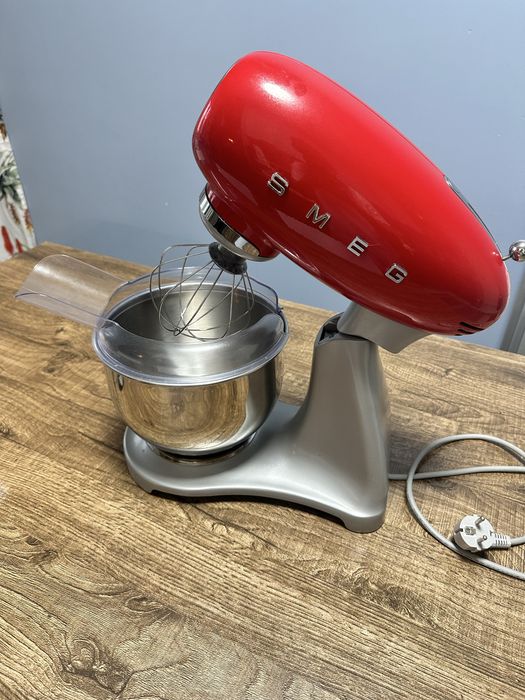 Продам миксер от Smeg