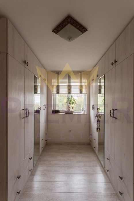 Продава се Къща в Варна, м-т Траката - 500 кв.м за 1980 €/кв.м - Снимка #8