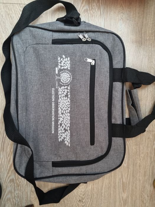 Нова чанта за лаптоп