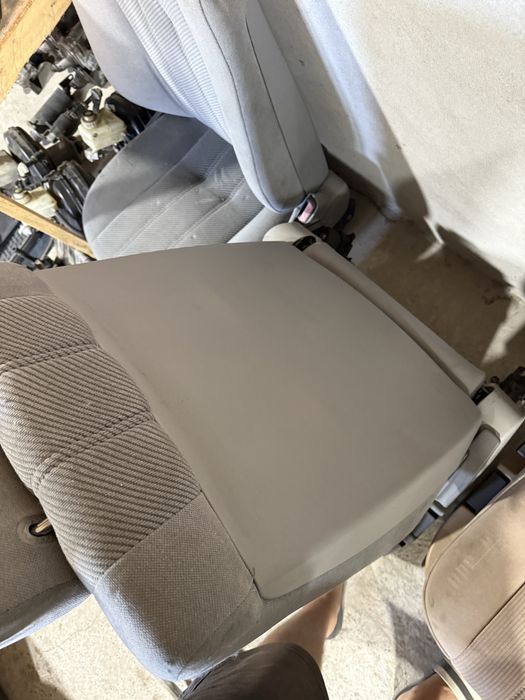 Серые сидения на BMW e34