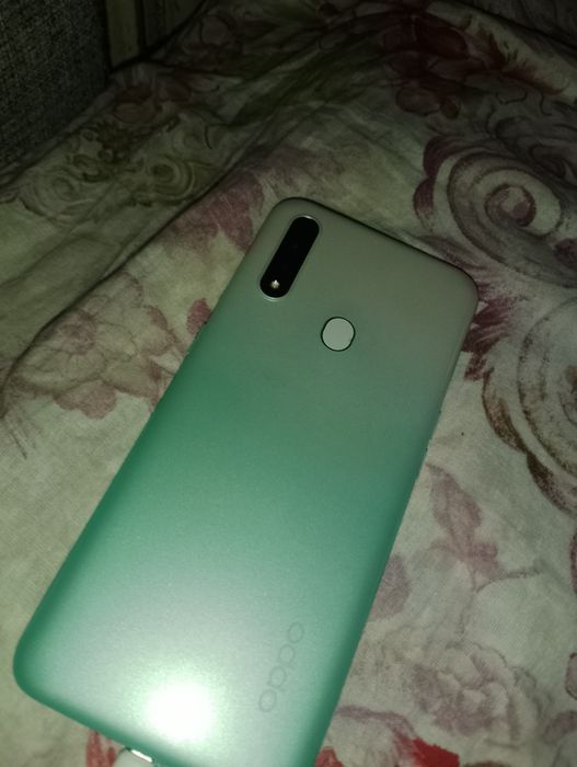 Продам телефон Oppo