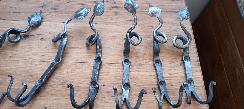 Закачалка от ковано желязо (Кука)