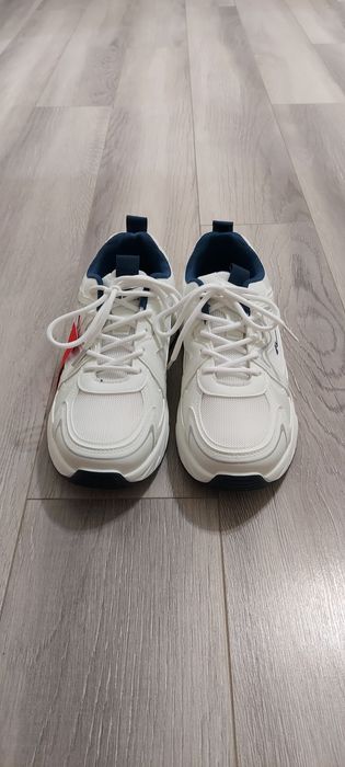 Кроссовки Renben