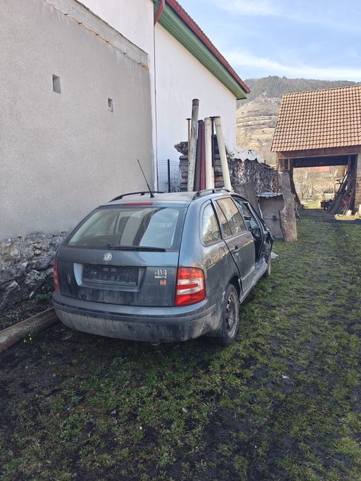Dezmembrez Skoda Fabia Mk1, 2005