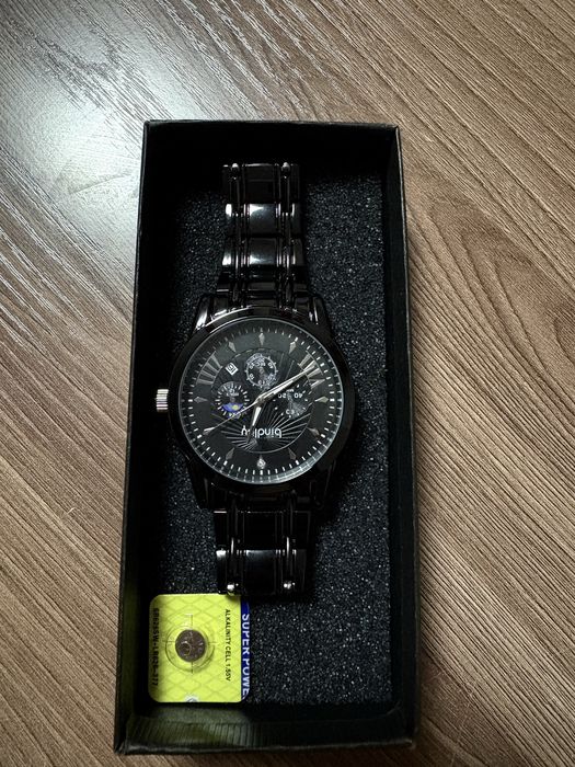 Наручные часы продается