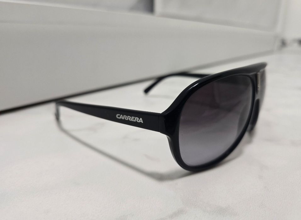 Carrera - Слънчеви очила