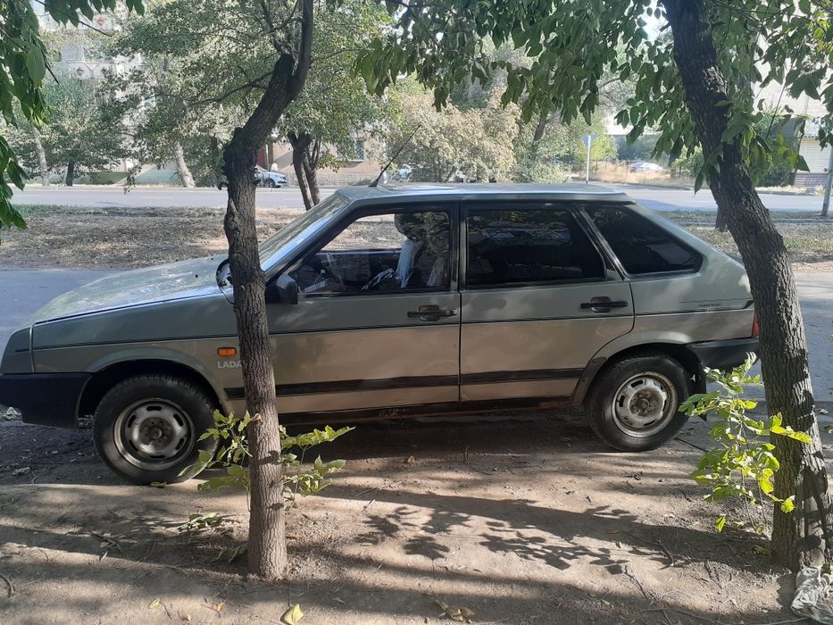 Продажа легковых автомобилей