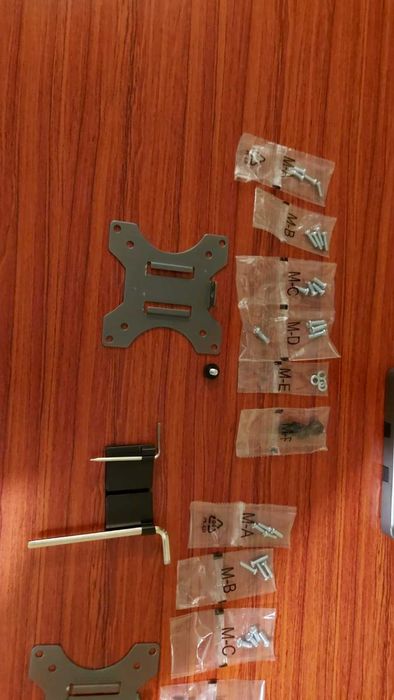 Suport pentru monitor cu brat dublu