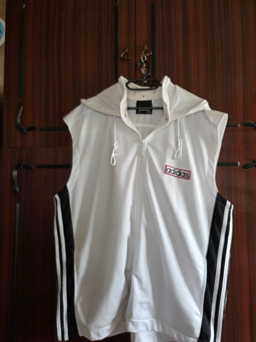 Адидас елек Л размер