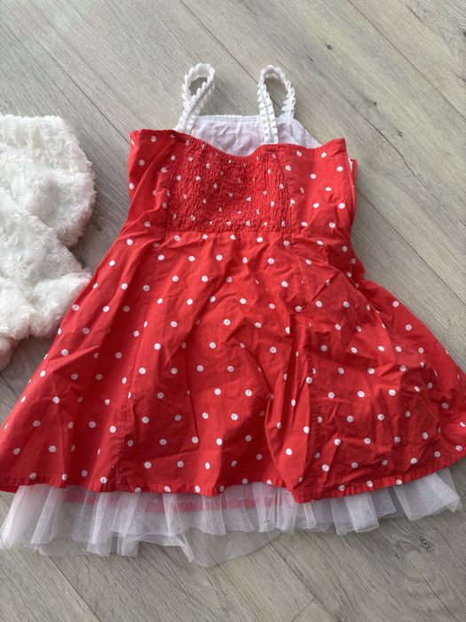 Платье на девочку 4-8 лет