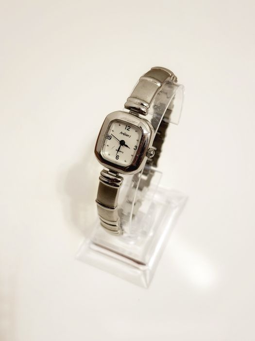 Ceas de dama quartz vintage