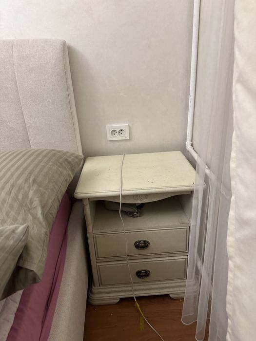 Тумба с зеркалом