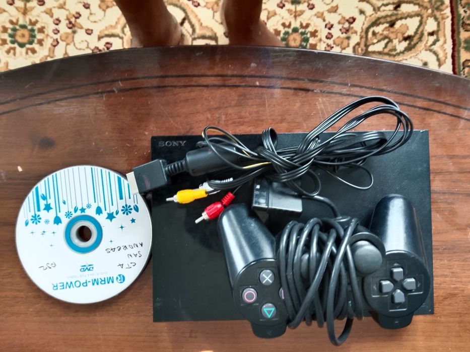 Ps2 продаётся ва хароше состаяние