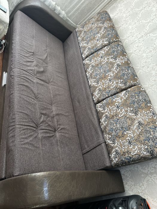 Продам мягкий уголок диван