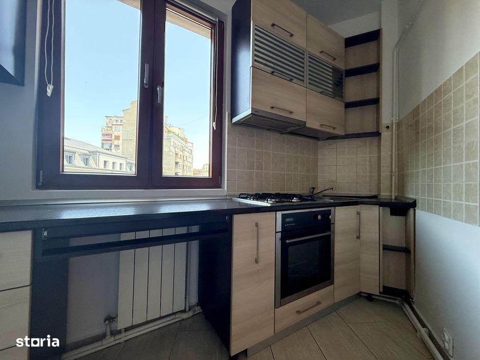 2 cam -decomandat - centrala proprie- renovat - bloc1961 - tavan inalt