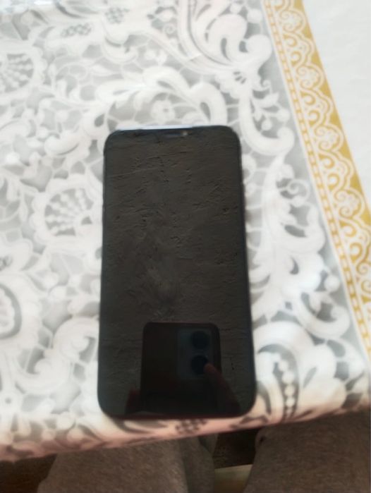 Iphone 11 сатылады срочно