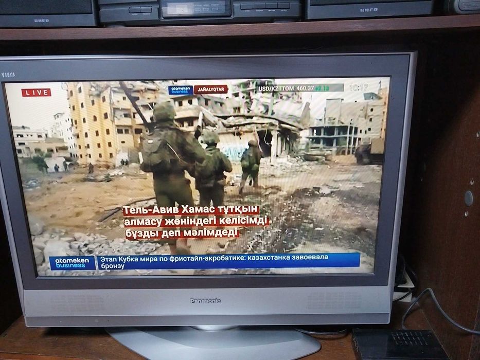 Телевизор Панасоник