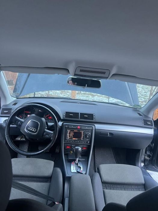 Vând Audi a4b7,cutie automata