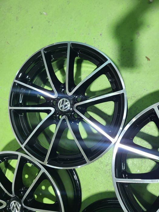 17 5x112 Audi A4 A5 A6 Vw Tiguan Passat Touran Skoda 5х112
