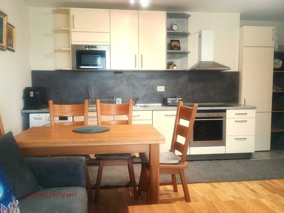 Дава се под наем Двустаен апартамент в София, Център - 74 кв.м за 509.49 € - Снимка #4