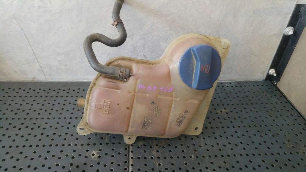 Vas expansiune 1.6 b audi a4 b5 8d