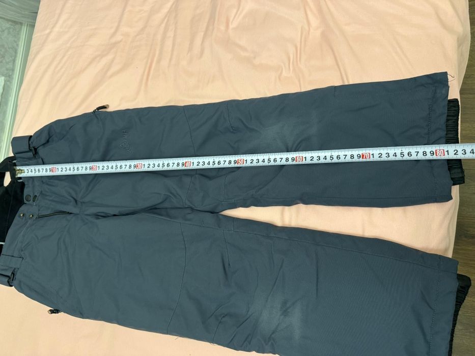 Продам детский зимний костюм.